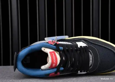 Jordan DC9533-001 Retro 4 Off Noir DC9533-001 AIR Union 0327